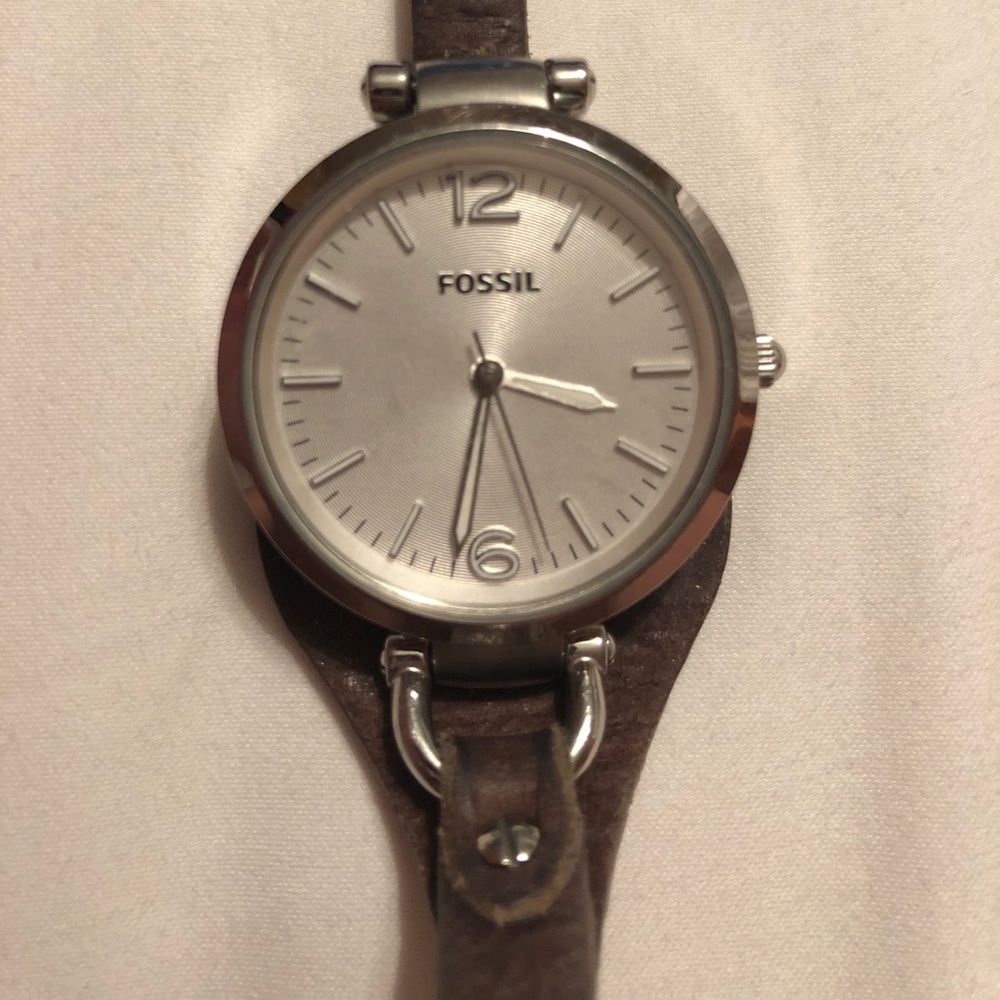 Genuine leather fossil watch with silver face